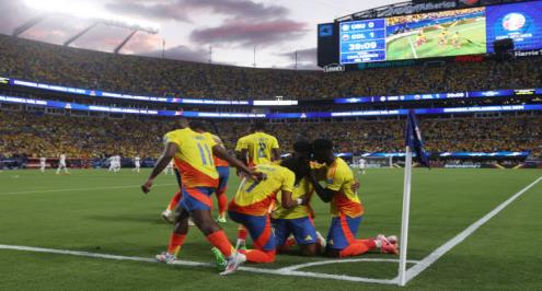 حتى أوروجواي لا يمكنها إيقاف السلسلة التاريخية.. كولومبيا بـ10 لاعبين إلى نهائي كوبا أمريكا (فيديو)